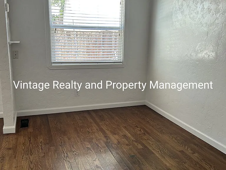 308 Louie Ave — Photo 13