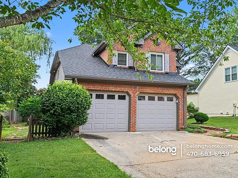 988 Bridgegate Dr NE — Photo 2