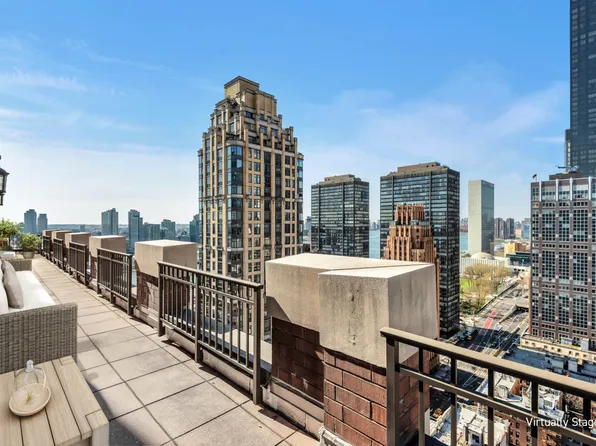 351 East 51st Street image 5 of 15