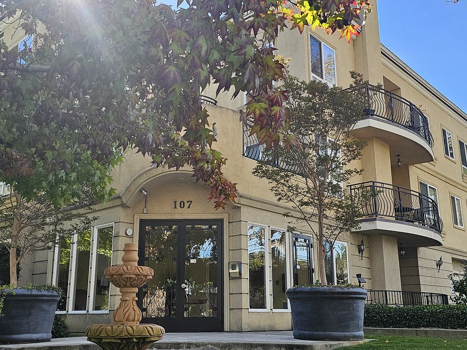 1st image of 107 El Camino Real