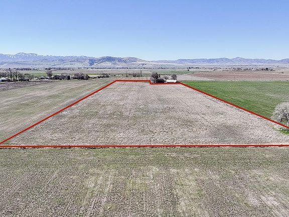 4th image of 5300 S State St