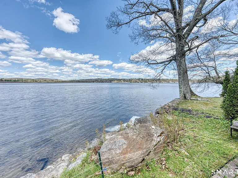 56 Tyler Lake Hts — Photo 2