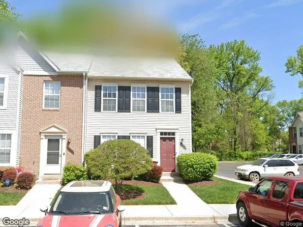 3722 Wilkinson Dr #801, Suitland, MD 20746