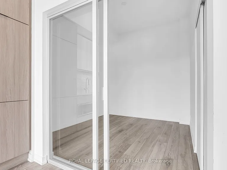 2020 Bathurst St #919 — Photo 20