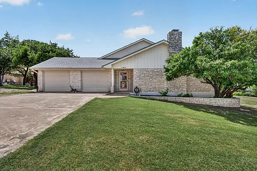 700 Rogart Dr Photo 1