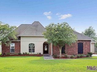 6261 Pelican Crossing Dr, Gonzales, LA 70737