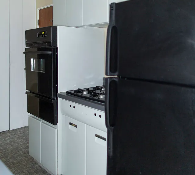 Kent Apartments — Photo 20