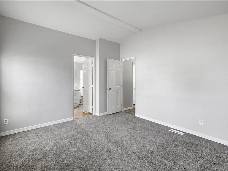 2885 N Panorama Dr — Photo 7