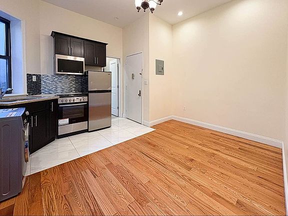 3rd image of 641 Saint Marks Ave #2P