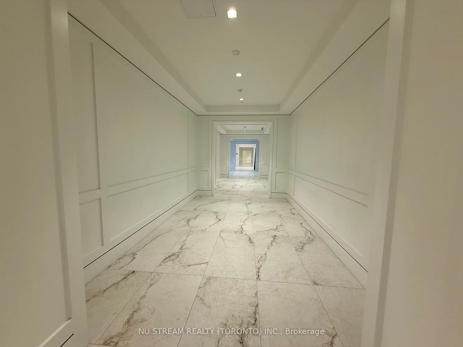 1 bed, $2,000 — Photo 3