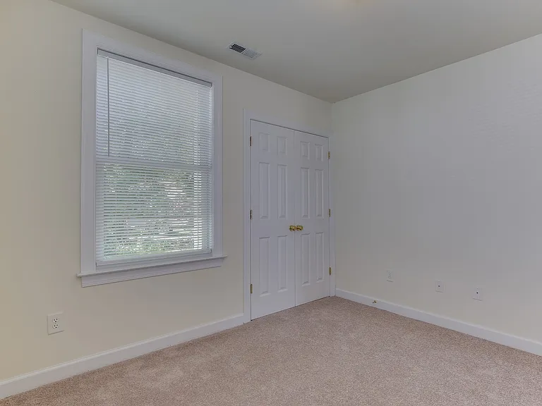 955 Poquoson Ave — Photo 27