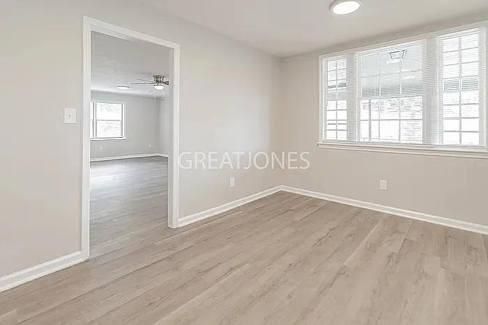 1700 South Seale Road, 36869; #90071 - 90071 — Photo 3