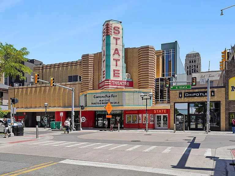 Harlan Neighbourhood State theatre