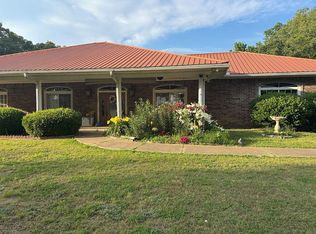 1022 Old Military Rd, Arkadelphia, AR 71923