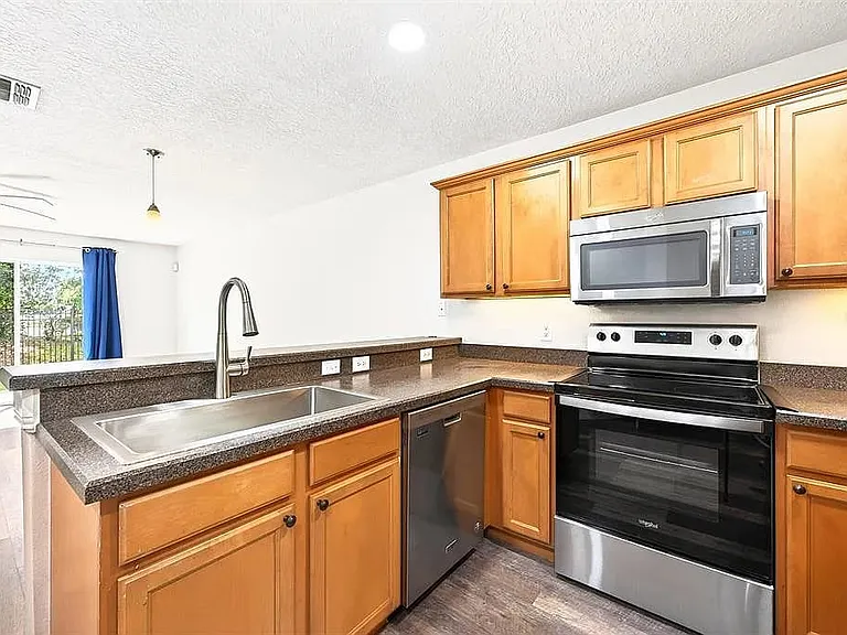 12769 Lexington Summit St — Photo 10