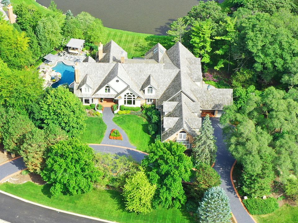 1st image of 51 Hillburn Ln