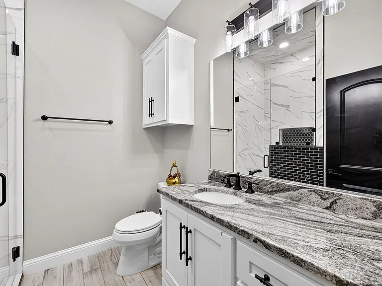 8619 La Jolla Dr — Photo 29