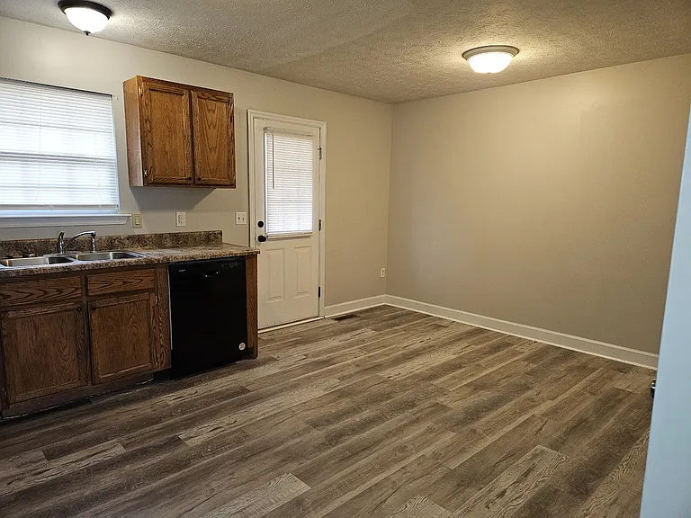 36 Summerfield Rd #1 — Photo 2