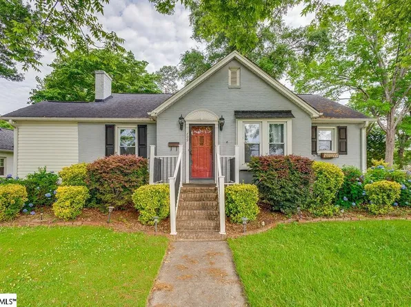 709 S Limestone St, Gaffney, SC 29340