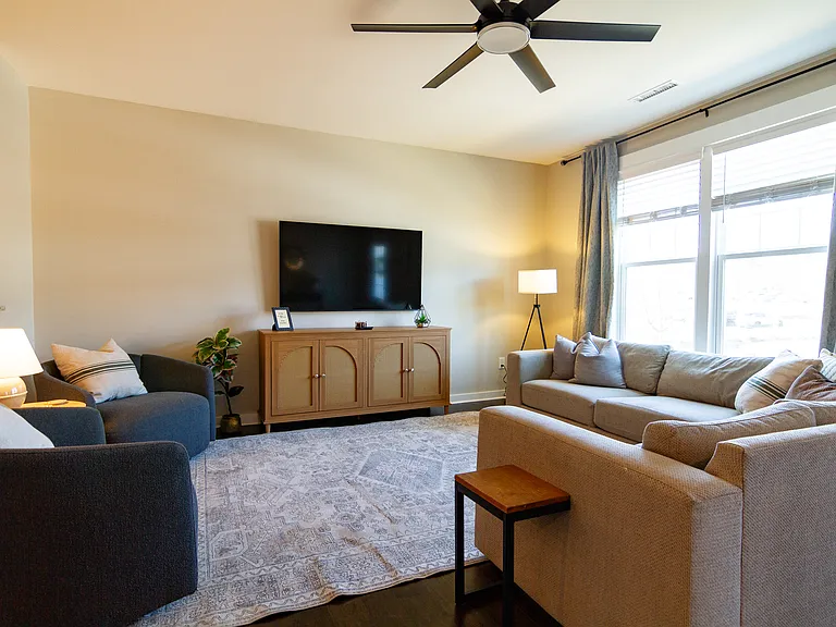 Cozy up on the oversized couch and sign in to all of your favorite streaming programs and binge the night away!