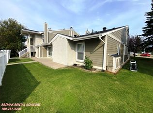 11130 18th Ave NW, Edmonton, AB T6J 4T9