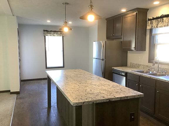 5th image of 440 60th St SE #167