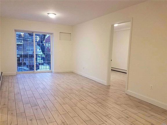 4th image of 10822 50th Ave APT 2F