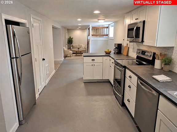 3rd image of 6313 SE 92nd Ave