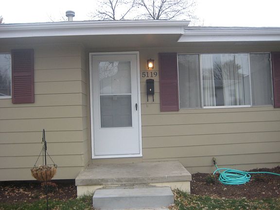 New white screen door to match white trim