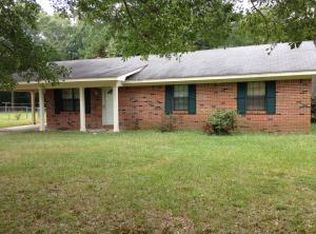 201 Kermit St, Columbus, MS 39702