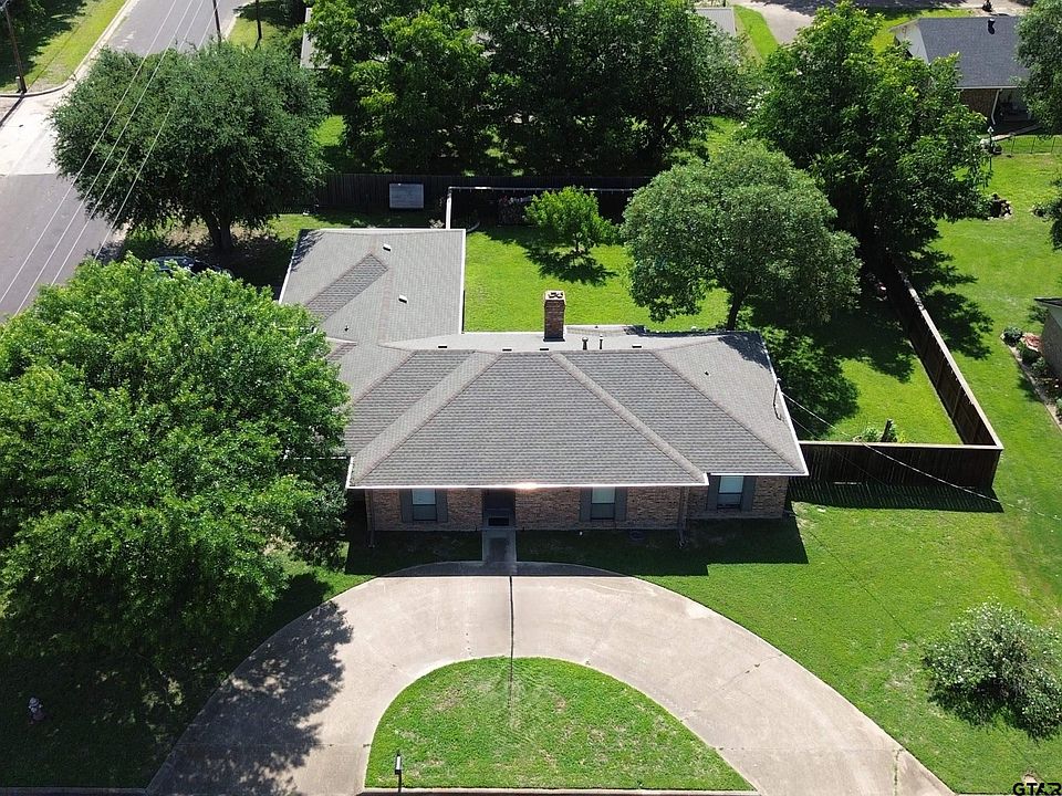 1st image of 1418 Kenny Dr