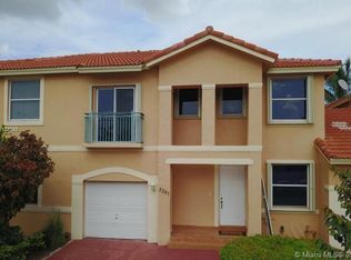 2287 NW 161st Ave, Pembroke Pines, FL 33028