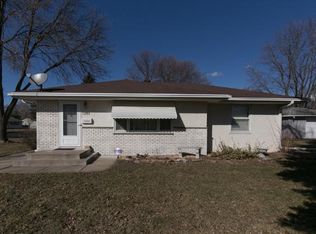 1200 Park Rd, Bloomington, MN 55425