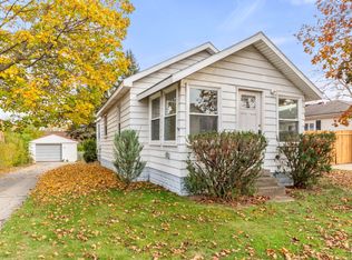 9828 Horton St, Livonia, MI 48150