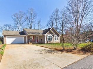 238 Breton Ridge Rd, Leicester, NC 28748