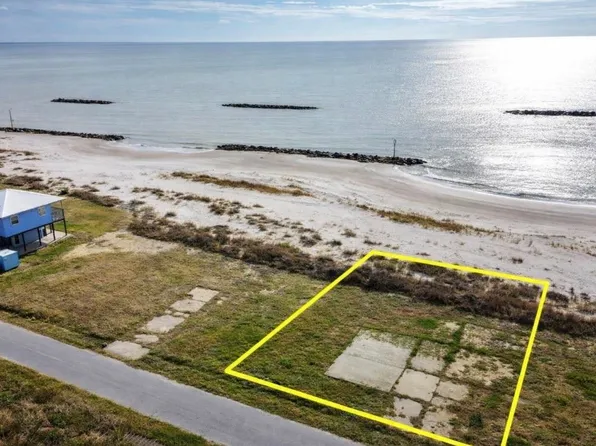 117 Sarasota Ave, Cameron, LA 70631