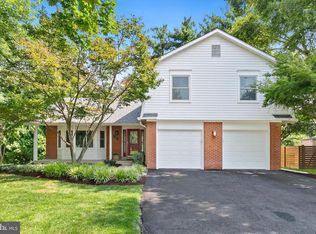 1701 Glastonberry Rd, Potomac, MD 20854