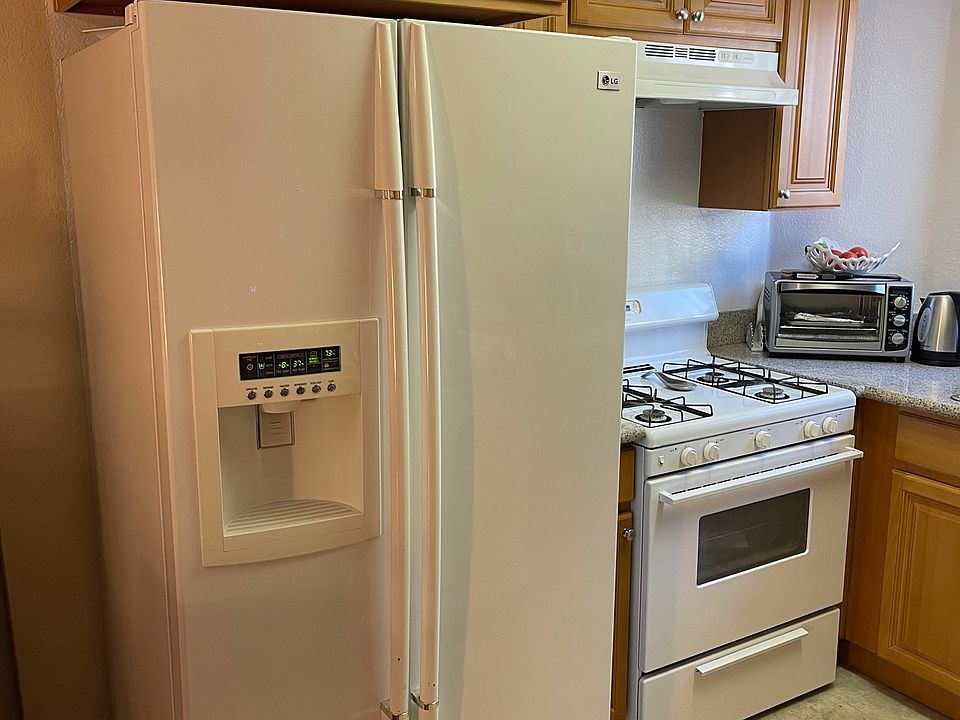 1st image of 1110 E Wilson Ave APT 102