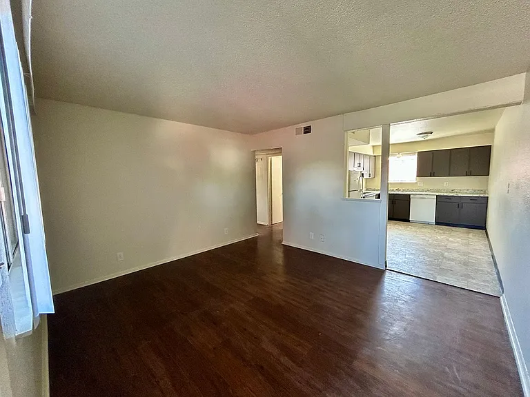 1295 Downard Ln — Photo 1