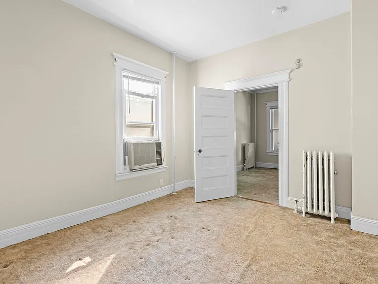 520 Schuyler Ave #2 — Photo 8