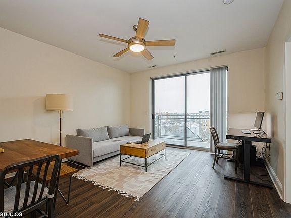 2nd image of 1720 Oak Ave #705