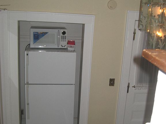 5th image of 23 Houston Ter #4