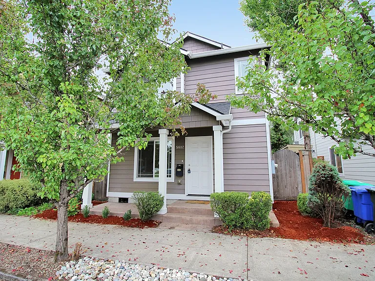 5612 SE 22nd Ave — Photo 3
