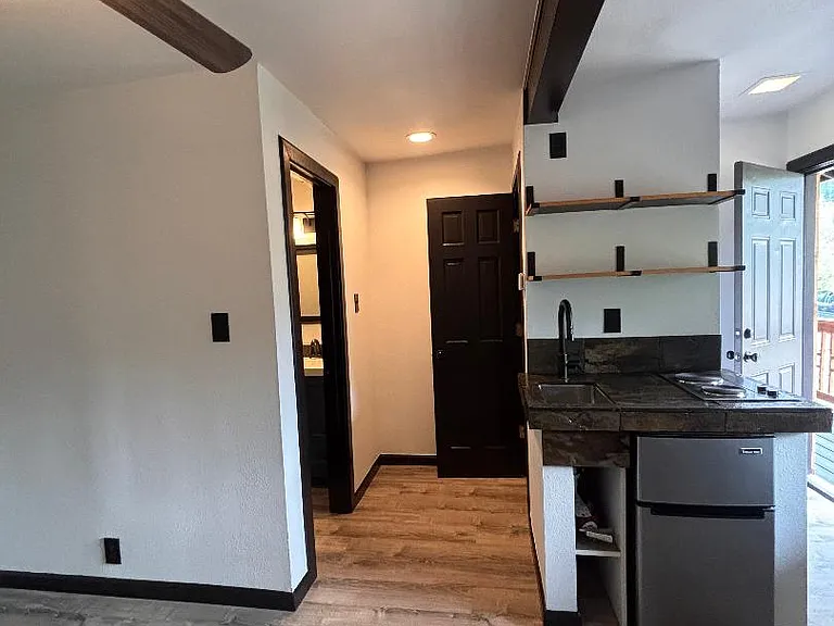 510 Main St #2 — Photo 6