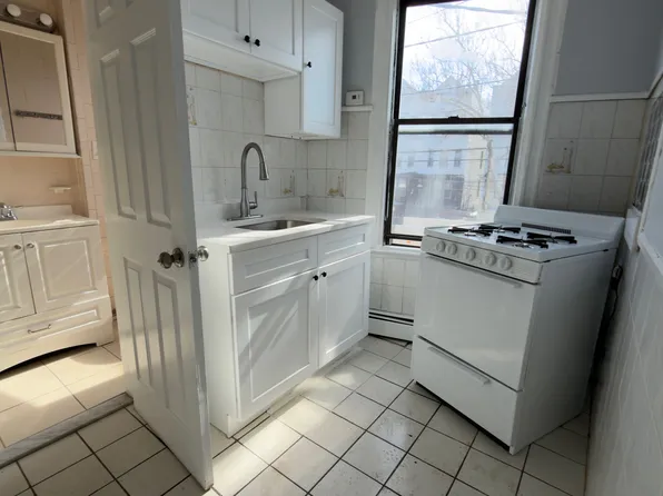 1697 John F Kennedy Boulevard image 1 of 4