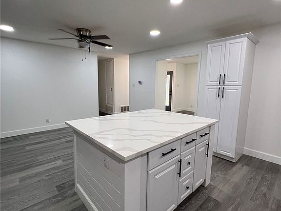 5th image of 6002 Killarmet Dr