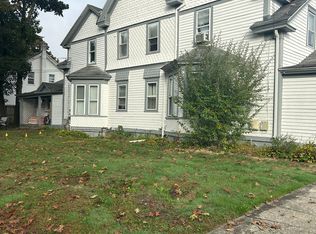 205 Knight St #207-A, Warwick, RI 02886