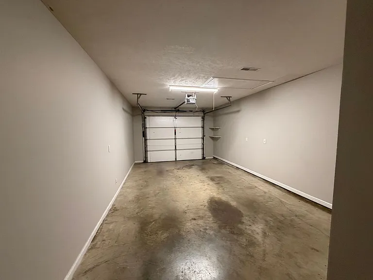 7003 Clara Ct — Photo 20