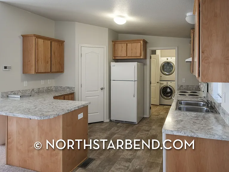 18970 Obsidian Rd — Photo 13