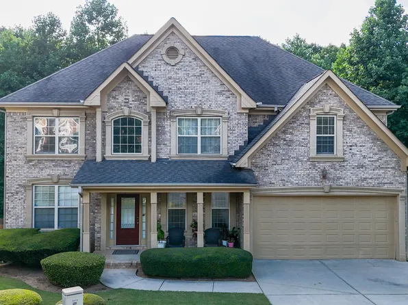 3209 Moon Stone Ln, Snellville, GA 30039